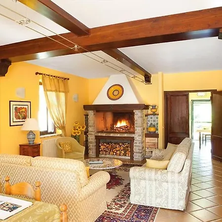 Casa Singola Con Piscina בית נופש