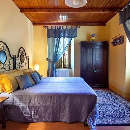 Casa Singola Con Piscina Nyaraló Cannara